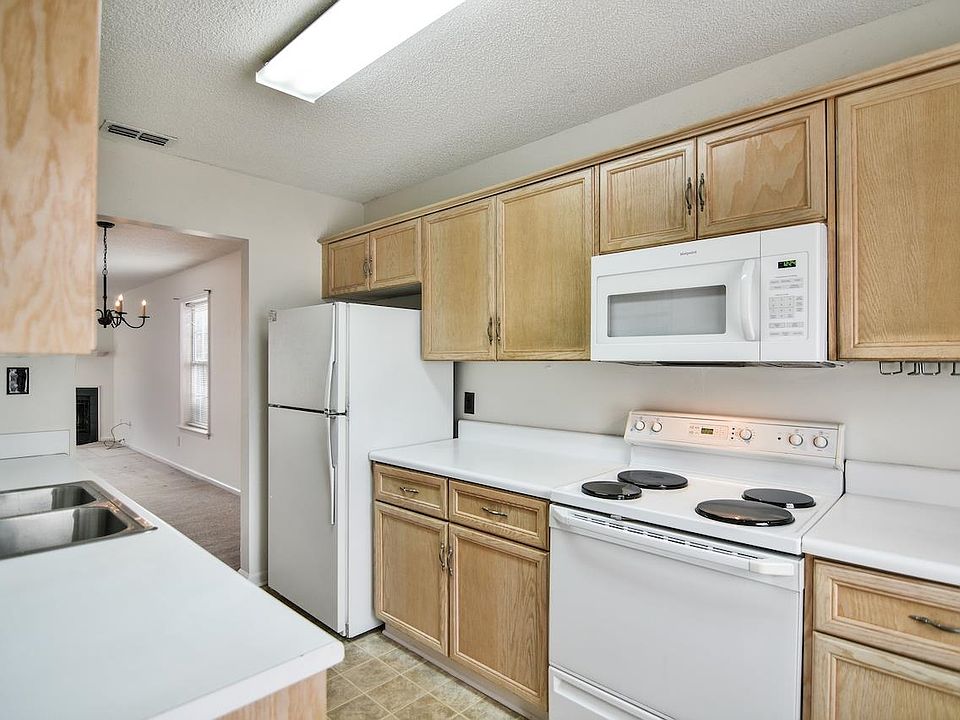 1150 ber Way, Spartanburg, SC 29307 Zillow