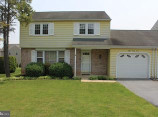 897 Hornig Rd, Lancaster, PA 17601