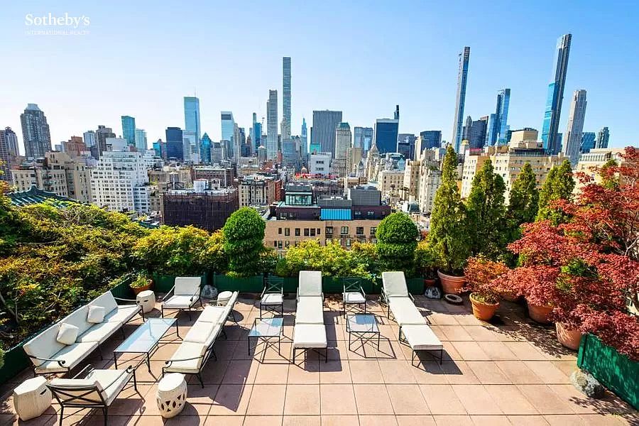 1st image of 15 E 69th St #17/18