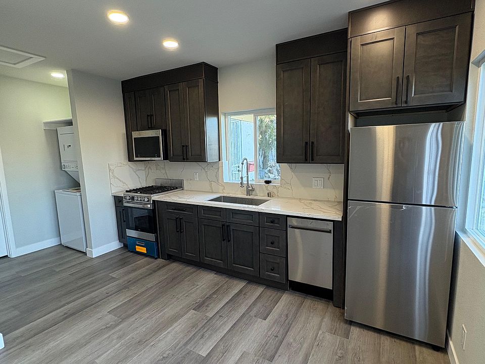 1st image of 10832 Deering St #2
