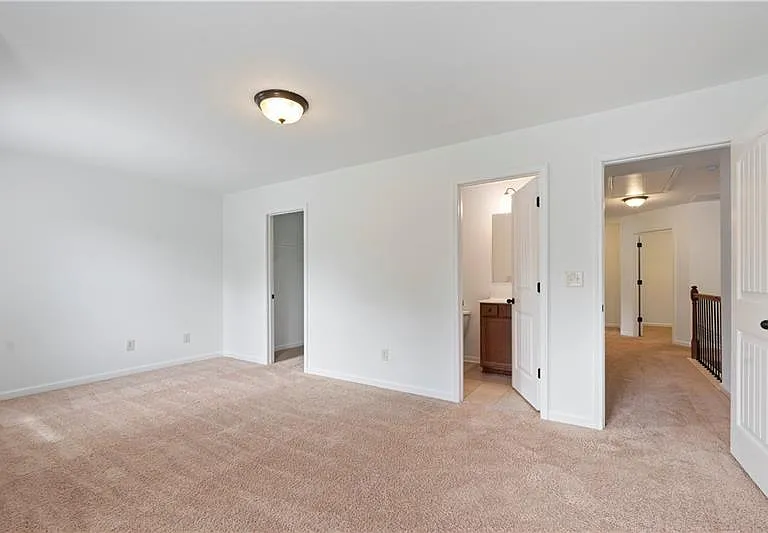 2080 Red Barn Ct — Photo 35