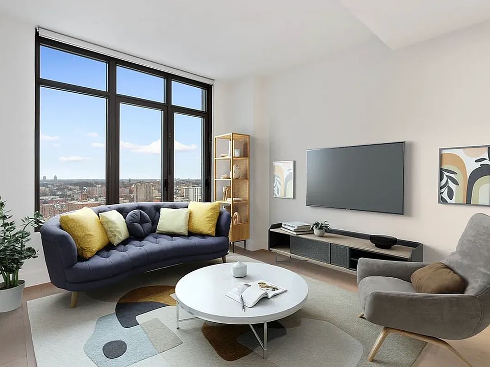1st image of 92-27 160th St #1700