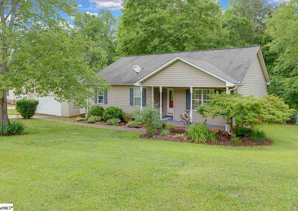 1st image of 246 Pine Meadow Dr