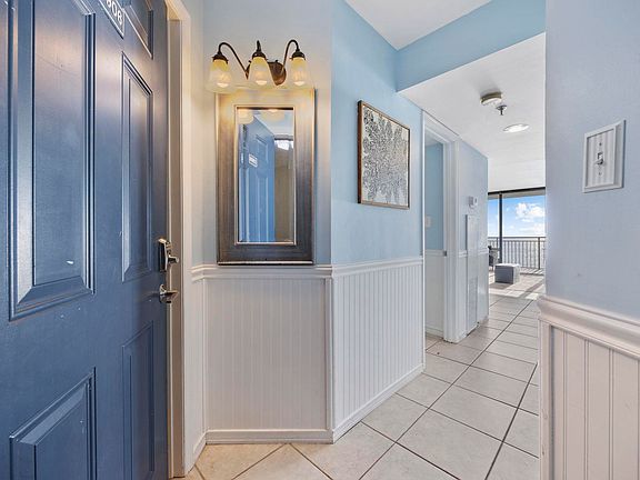 3rd image of 5523 N Ocean Blvd. #1906