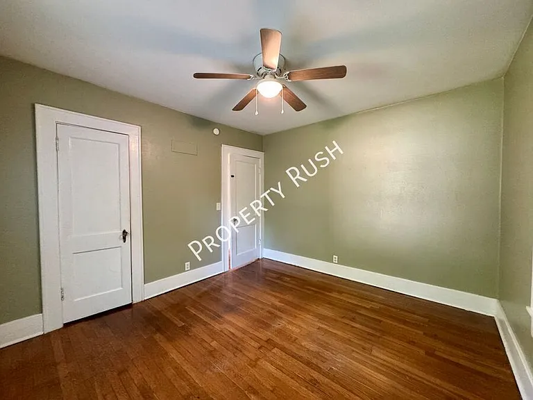 4502 S Choctaw Dr — Photo 16