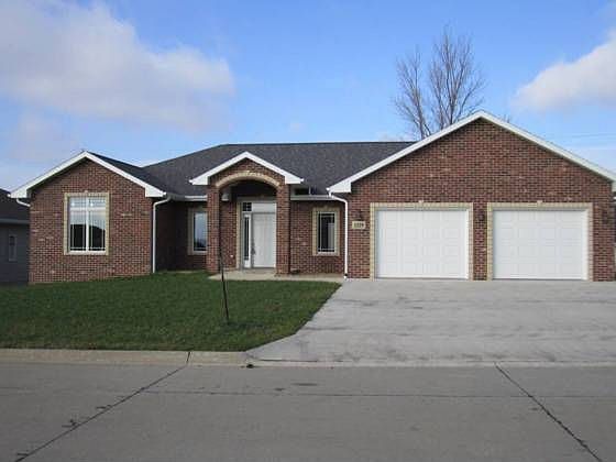 1st image of 1218 SE 10th Ave