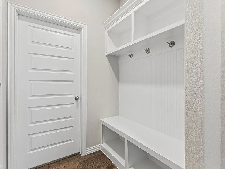 1104 Milfoil Dr — Photo 22