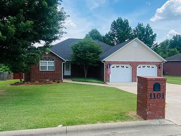 1101 Ridgemonte St, Harrison, AR 72601