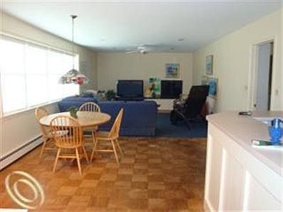4th image of 6200 Indianwood Trl