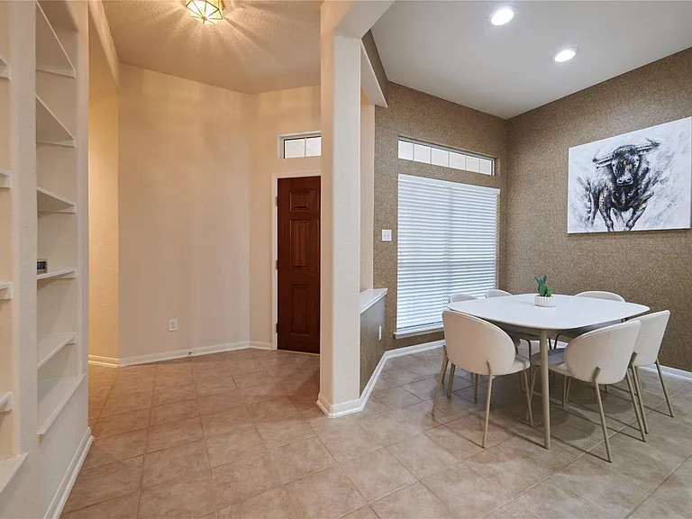 22 W Greenhill Terrace Pl — Photo 4