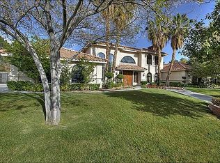 2030 Diamond Bar Dr, Las Vegas, NV 89117