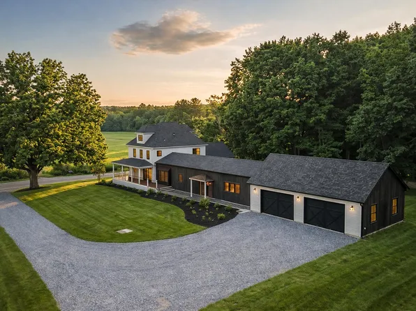 533 Route 135 Route, Monmouth, ME 04259