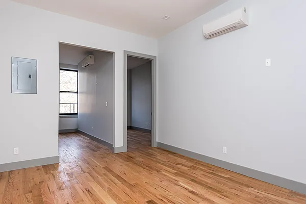 Rented by Nooklyn NYC LLC | media 20