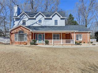 2500 Peregrine Trl, Suwanee, GA 30024