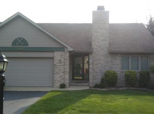 1800 Ironwood Dr, Essexville, MI 48732