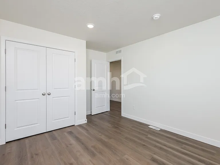 1234 S Brixton Ave — Photo 15