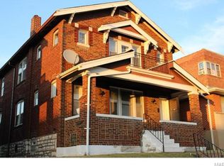 3933 Chippewa St, Saint Louis, MO 63116