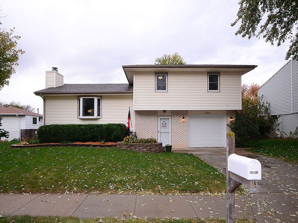 1st image of 11926 S 33rd St
