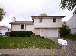 11926 S 33rd St, Bellevue, NE 68123