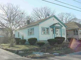 89 Blanding Ave, East Providence, RI 02914