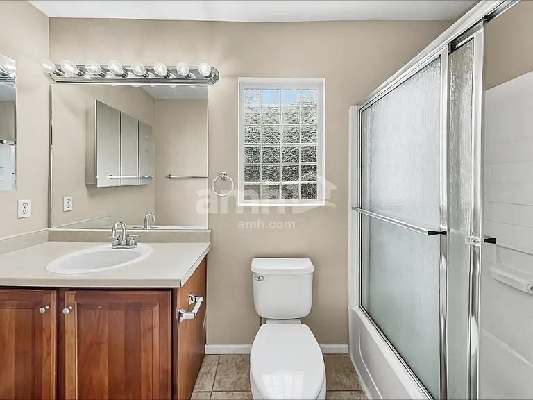 19578 E Randolph Pl — Photo 11