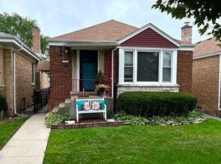 6337 N Ridgeway Ave, Chicago, IL 60659