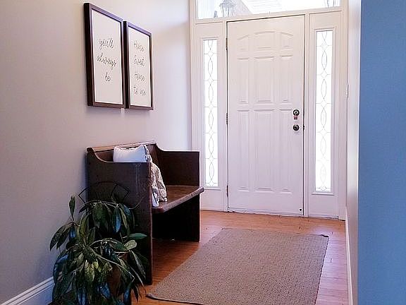 4th image of 610 Waterwood Ct