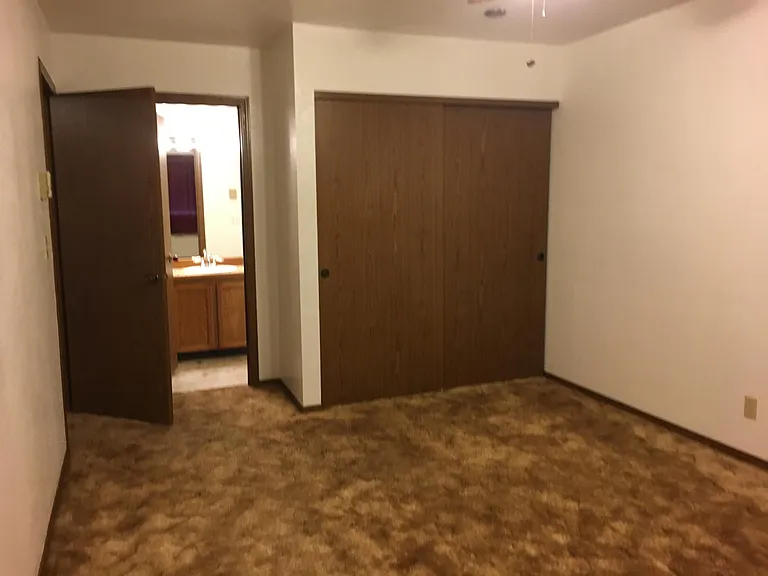110 Icicle Rd #H — Photo 5
