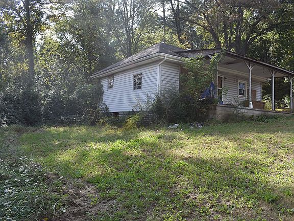 3rd image of 3195 Cabrera Ln SE