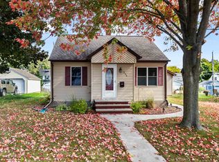 215 S Pine St, Kimberly, WI 54136