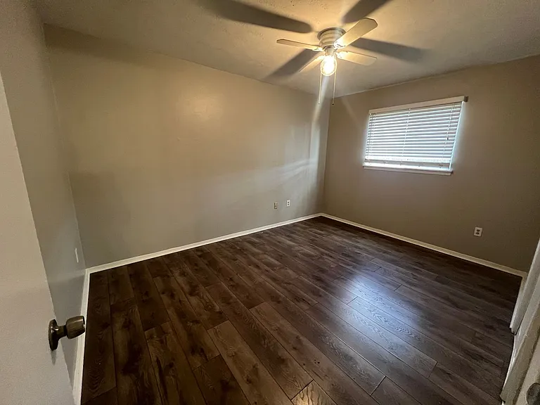 3471 Douglass Ave — Photo 7
