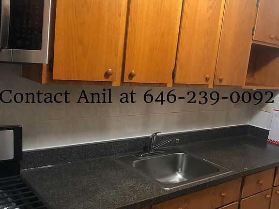 3rd image of 16607 Hillside Ave
