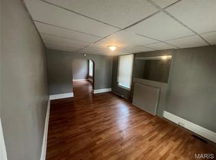 3135 Chippewa St #1, Saint Louis, MO 63118
