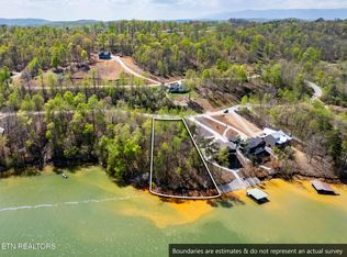 191 Waterside Ln, La Follette, TN 37766