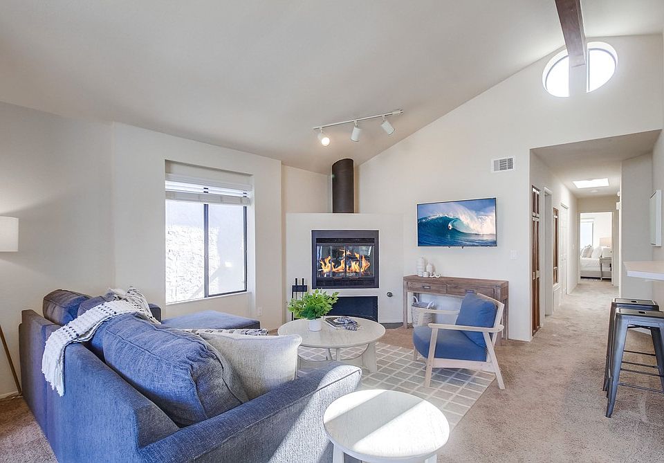 1st image of 809 Capistrano Pl #809