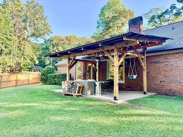 306 Oak Ridge Cir — Photo 10