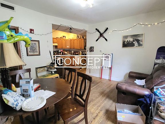 4th image of 131 Brook St #3
