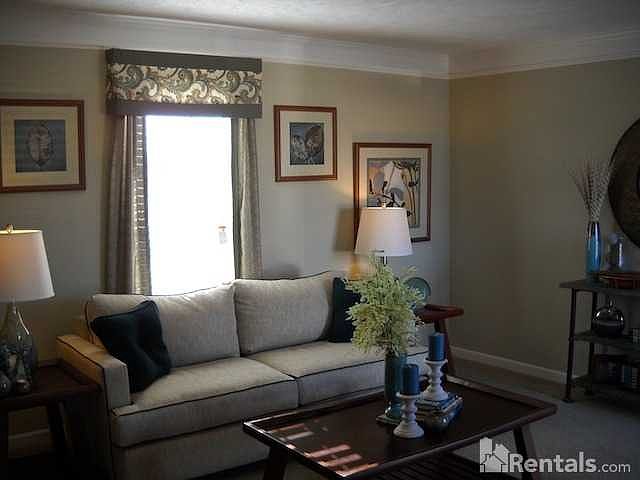 2nd image of 22 Brookview Dr