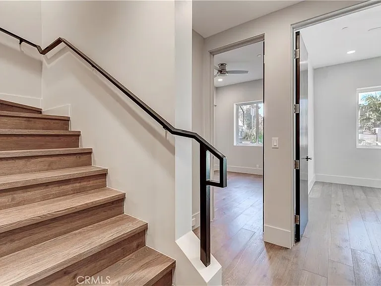 716 N Juanita Ave #A — Photo 52