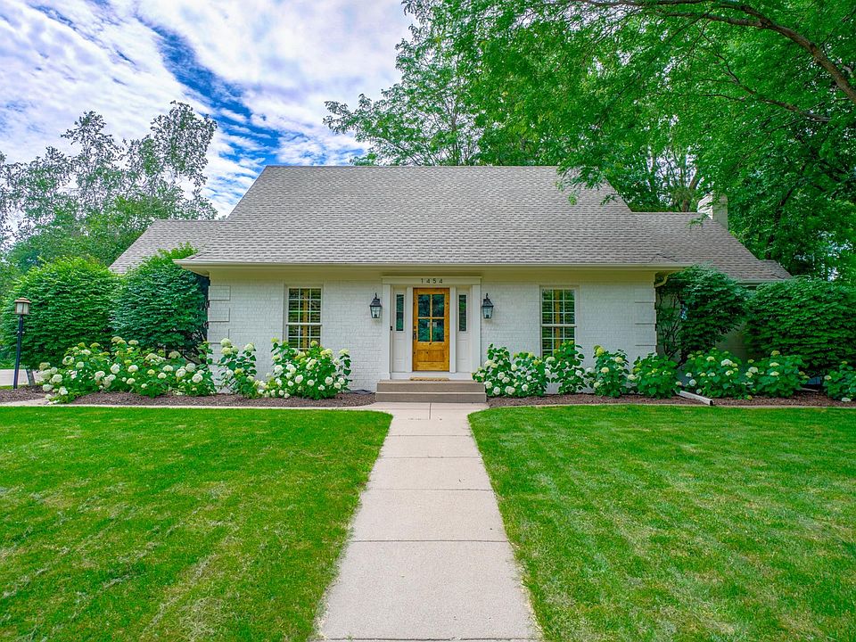 1st image of 1454 Shannon Dr