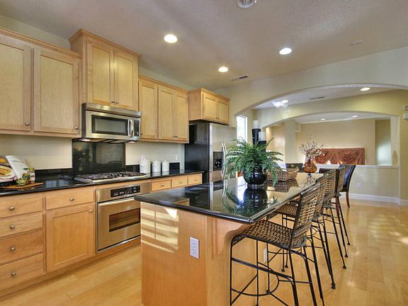 4th image of 11531 Bianchini Ln