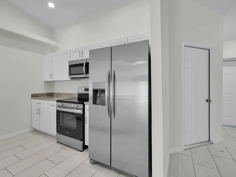 1413 Academy Blvd #1413 — Photo 5