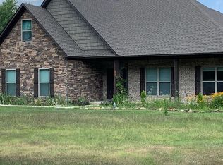 37 Wilcox, Greenbrier, AR 72058