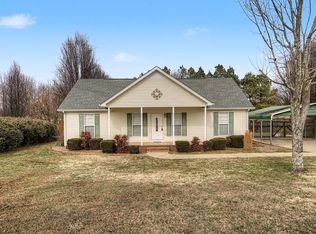 7 Falcon Rd, Fayetteville, TN 37334