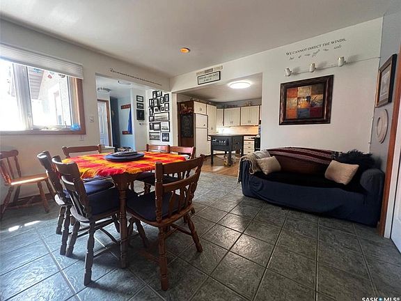 3rd image of 115 Heritage DRIVE