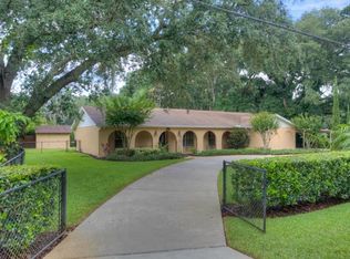 16108 Indian Mound Rd, Tampa, FL 33618