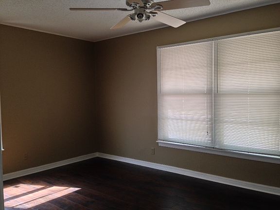 2nd image of 2934 Blankenship St