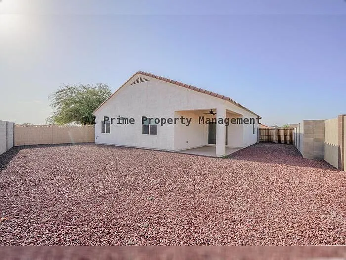 8477 W Concordia Dr — Photo 24