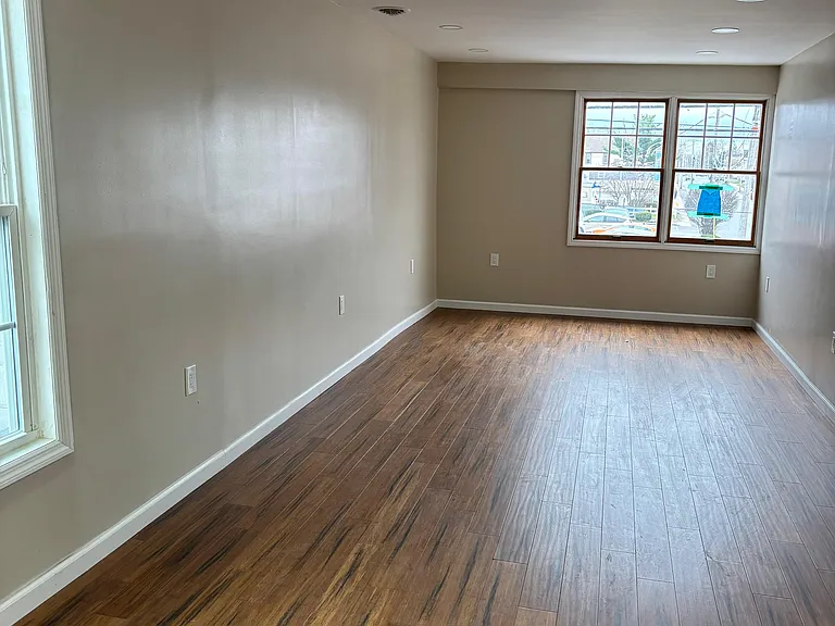 2641 Broadway #2 — Photo 18