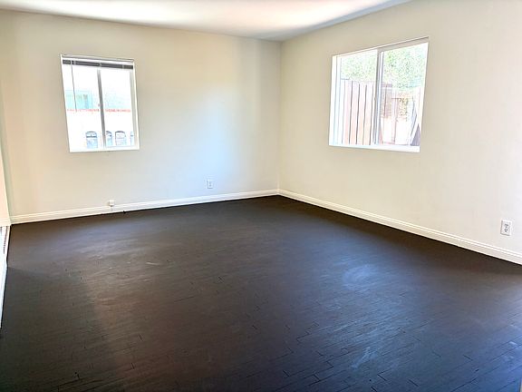 5th image of 2304 Voorhees Ave #A